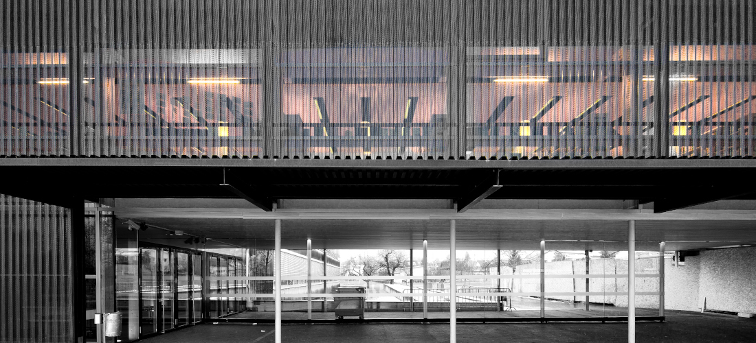 Frontansicht Außenansicht von Vorne